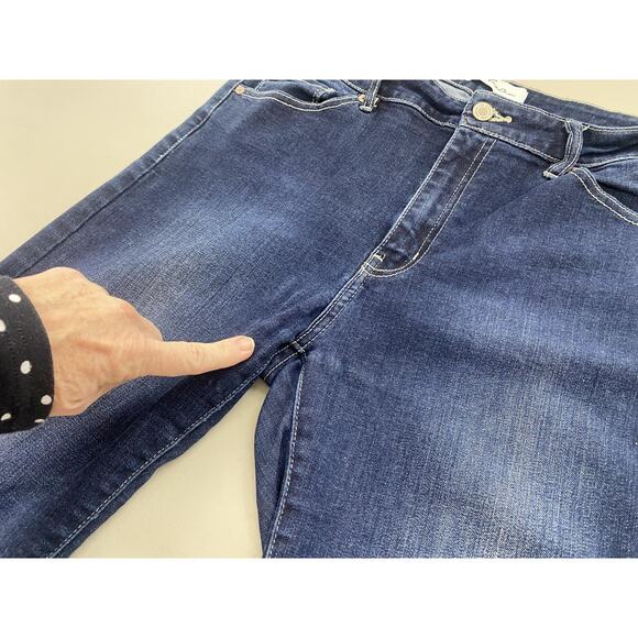 KanCan Jeans Womens 13/30 Blue Dark Wash Mid Rise Slim Straight KCT254LDJ 32x30 - Picture 10 of 15